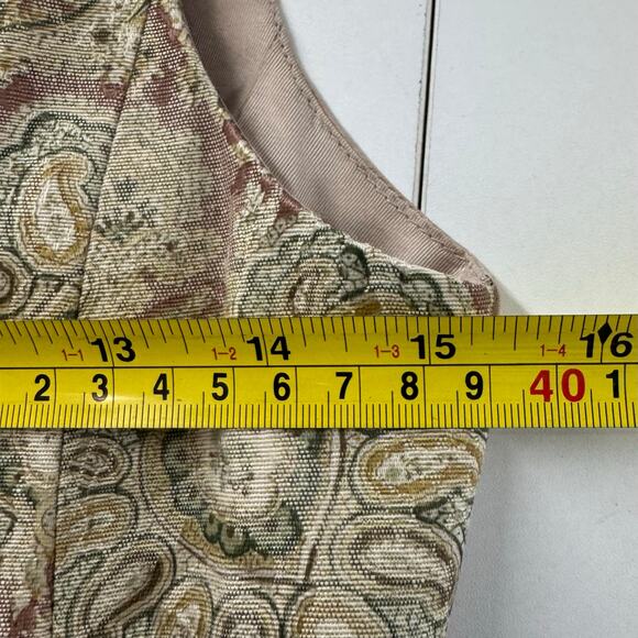 Vintage Bohemian Liz Claiborne Tapestry Paisley Vest Size Small Women’s USA - Picture 7 of 7